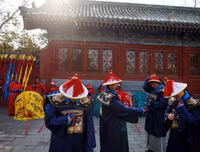 Trung Quốc: Không khí Tết đìu hiu, đối nghịch hẳn năm Kỷ Hợi 2019