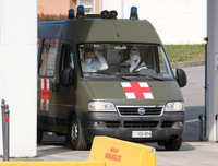 [Ảnh] Ngày đầu tiên của 16 triệu dân Italia bị cách ly vì dịch Covid-19