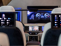 Thế giới hiện thực của 50 năm sau giống như phim viễn tưởng