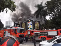 Hình ảnh vụ cháy quán Karaoke Lakeside ở Linh Đàm