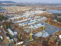 Hình ảnh mới nhất về xây dựng 2 bệnh viện chống đại dịch viêm phổi ở Vũ Hán