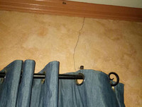 [Ảnh] Động đất 6,5 độ richter ở Philippines, Tổng thống Duterte an toàn dù tư dinh bị nứt