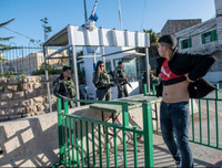 [Ảnh] Hậu trường cuộc sống thực của các đội nữ quân nhân, chiến binh nổi tiếng thế giới