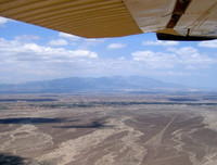 Hơn 140 hình vẽ bí ẩn trên cát ở Peru gửi thông điệp gì của người xưa?