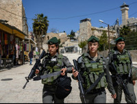 [Ảnh] Hậu trường cuộc sống thực của các đội nữ quân nhân, chiến binh nổi tiếng thế giới