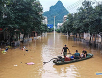 [Ảnh] Chưa hết đợt dịch Covid-19 thứ hai, Trung Quốc lại ứng phó với lũ lụt lịch sử