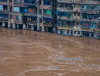 [Ảnh] Chưa hết đợt dịch Covid-19 thứ hai, Trung Quốc lại ứng phó với lũ lụt lịch sử