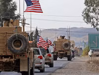 [Ảnh] Nga: Mỹ là thổ phỉ dầu quốc tế tại Syria