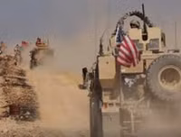 [Ảnh] Nga: Mỹ là thổ phỉ dầu quốc tế tại Syria