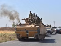 [Ảnh] Không còn gì sau khi Mỹ đặt bom tự phá hủy căn cứ ở Bắc Syria