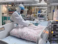 [Ảnh] Cuộc sống của những trẻ em bị cách ly do nhiễm Covid-19 ở Trung Quốc