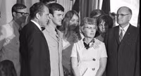 [ẢNH] Ngoài John McCain, còn những cựu binh Mỹ nào nổi tiếng sau chiến tranh Việt Nam?
