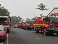 Hơn 4.000 người Australia mắc kẹt vì cháy rừng, được lệnh nhảy xuống biển nếu có báo động