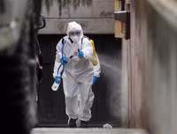 Pháp và Italia sơ tán bệnh nhân Covid-19 nhờ Đức điều trị