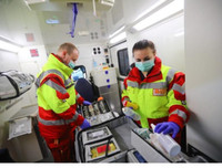 Pháp và Italia sơ tán bệnh nhân Covid-19 nhờ Đức điều trị