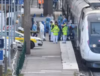 Pháp và Italia sơ tán bệnh nhân Covid-19 nhờ Đức điều trị