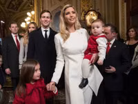 Gia đình nhà ông Donald Trump thay đổi như thế nào trong 10 năm qua?