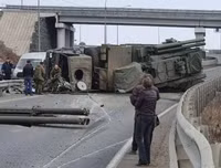 Lính Nga phải bồi thường 380.000 USD do để pháo tự hành rơi