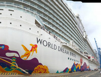 Người dân Hồng Kông đổ xô đi mua đồ tích trữ trước quy định cách ly mới