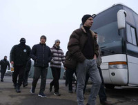 Ukraine và phiến quân miền Đông trao đổi toàn bộ tù nhân, liệu xung đột có chấm dứt?