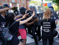 Nỗi lòng cảnh sát Mỹ: 