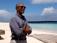 Thu nhập tăng 30 lần kể từ khi bước vào Nhà Trắng, gia đình Obama tiêu tiền như thế nào?