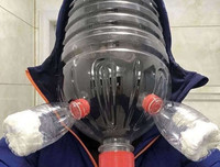 Những ý tưởng ‘thời trang bá đạo’ phòng chống virus Covid-19