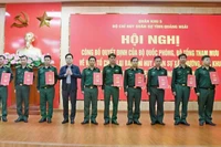 Đưa hơn 8.700 sĩ quan quân đội về Ban Chỉ huy quân sự xã