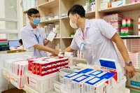 Đối tượng nào phải giám sát bệnh truyền nhiễm?