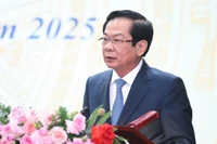 Sửa đổi chính sách tiền lương, phụ cấp với cán bộ, công chức gắn với vị trí việc làm