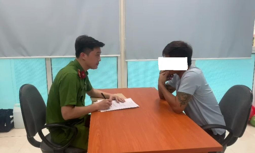 CQĐT ghi lời khai của anh N.H.T, chủ vườn lan Hà Thanh