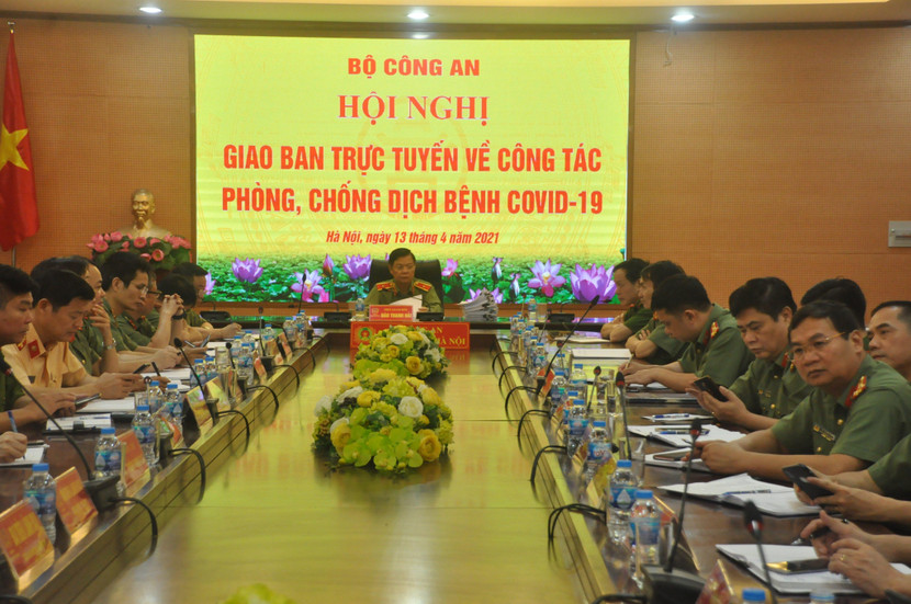 Thiếu tướng Đào Thanh Hải - Phó Bí thư Đảng ủy, Phó Giám đốc CATP Hà Nội chủ trì điểm cầu trực tuyến tại CATP