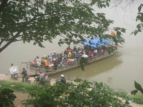 Đình chỉ hoạt động bến đò chui ở phường Ngọc Thụy ảnh 3