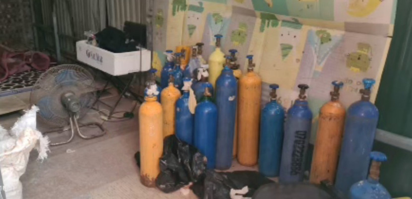 Phần lớn diện tích để chứa các bình khí