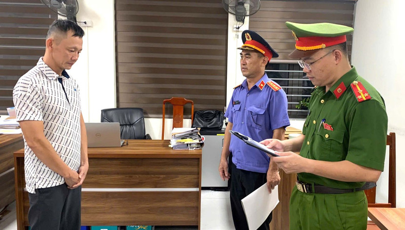 CQĐT thực hiện lệnh bắt Phạm Văn Đức