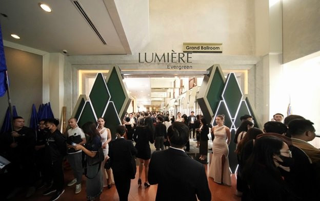 Lumiere Evergreen trở thành điểm dừng chân đáng đến của nhiều đối tượng khách mua