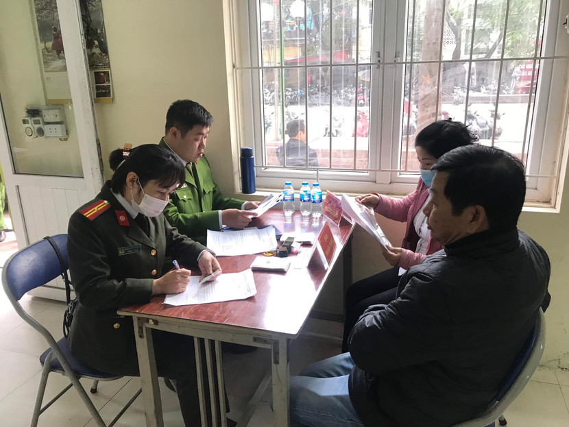 Mọi thắc mắc của công dân đều được hướng dẫn, giải đáp cặn kẽ