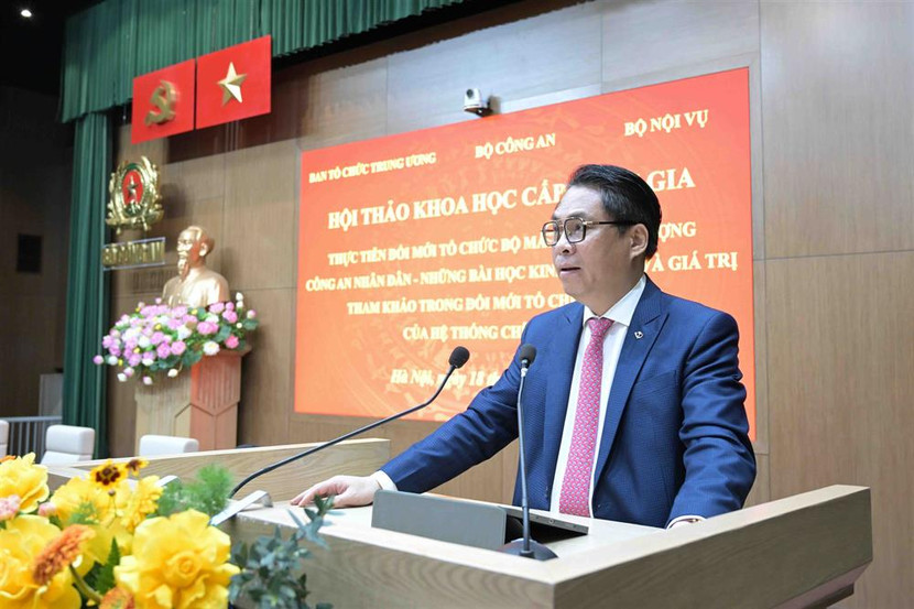 TS. Phan Thăng An, Phó Trưởng Ban Tổ chức Trung ương phát biểu khai mạc hội thảo.
