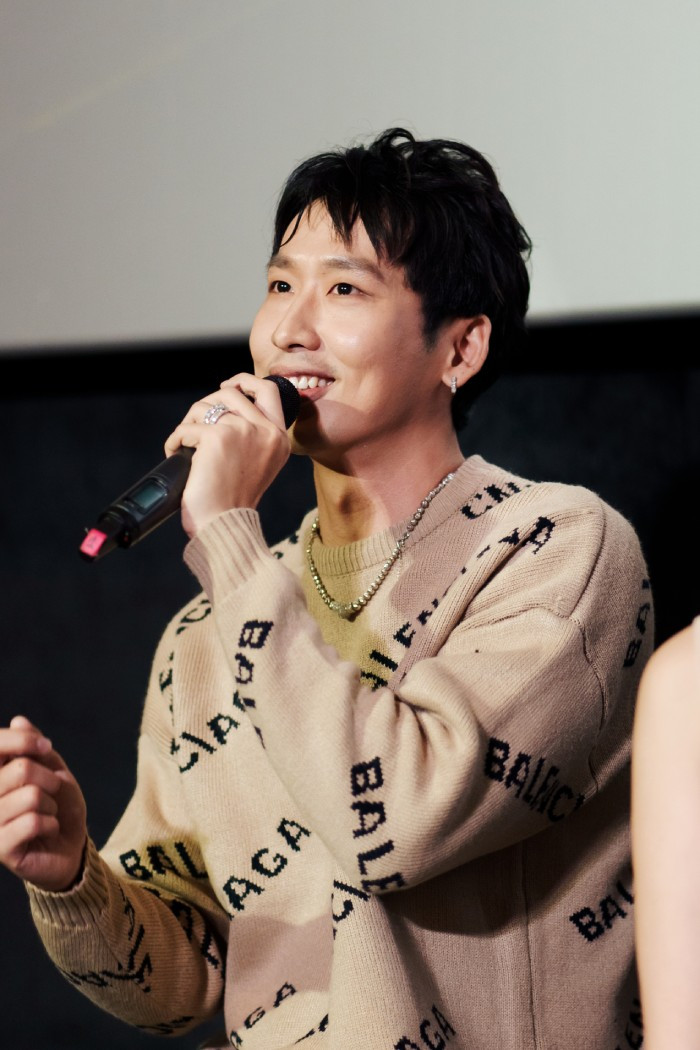 Tuấn Trần chia sẻ về vai diễn Lanh của mình trong "Làm giàu với ma" Tuấn Trần chia sẻ về vai diễn Lanh của mình trong "Làm giàu với ma"