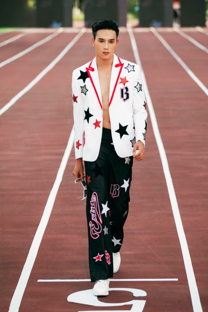 Diễn viên Thuận Nguyễn