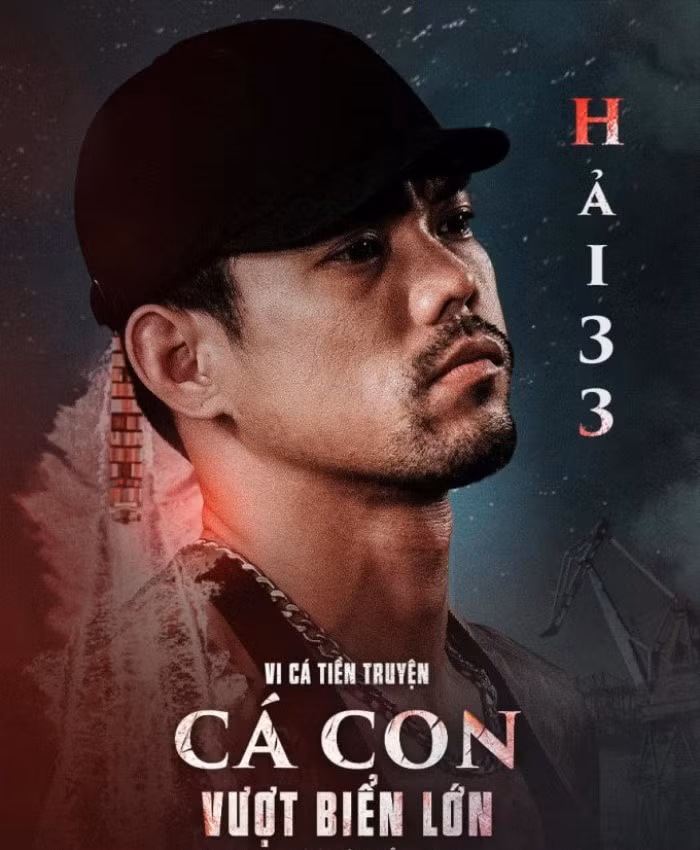 Trái với tạo hình nhân vật rất ngầu trong "Vi Cá tiền truyện", Hồng Hải ngoài đời là một người hiền lành và rất tình cảm Trái với tạo hình nhân vật rất ngầu trong "Vi Cá tiền truyện", Hồng Hải ngoài đời là một người hiền lành và rất tình cảm