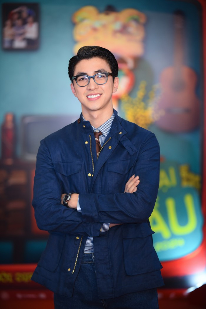 Bình An bảnh bao dự sự kiện một mình mà không có Phương Nga đi cùng Bình An bảnh bao dự sự kiện một mình mà không có Phương Nga đi cùng