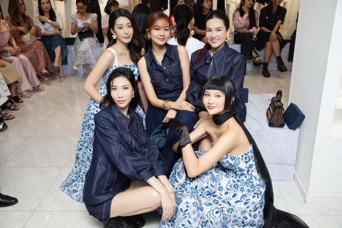 Các học trò luôn được Thanh Hằng mời đến dự các sự kiện đặc biệt của cô. Sau khi kết thúc "The Face", "The New Mentor", họ vẫn giữ được mối quan hệ rất gần gũi