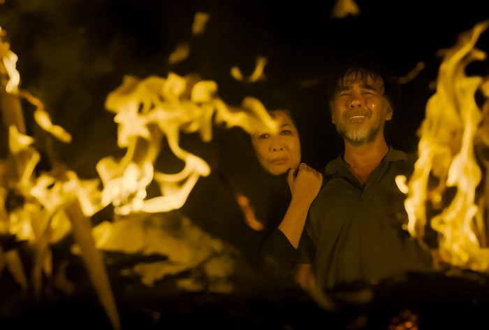 NSND Hồng Vân và nghệ sĩ Quyền Linh trong phim điện ảnh "Hai Muối"