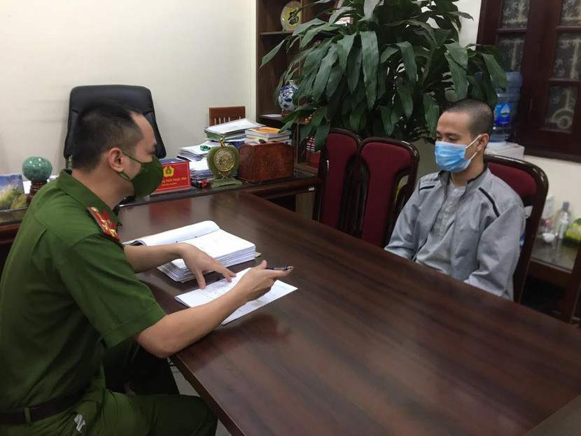 Thắng khai nhận hành vi vi phạm tại Công an quận Cầu Giấy Thắng khai nhận hành vi vi phạm tại Công an quận Cầu Giấy