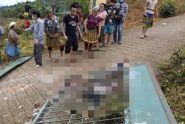 Hiện trường nơi xảy ra vụ tai nạn. Ảnh: Dân trí Hiện trường nơi xảy ra vụ tai nạn. Ảnh: Dân trí