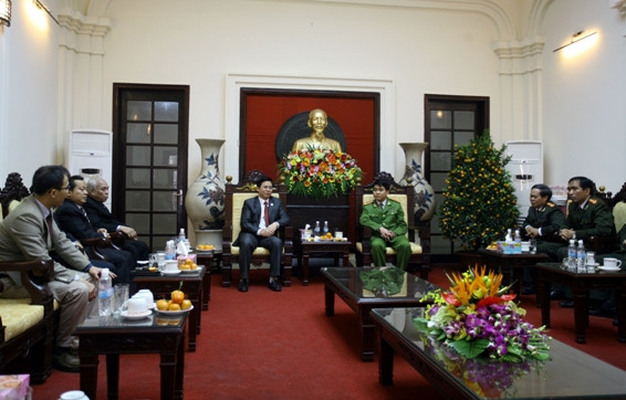 Các vị chức sắc tôn giáo chúc Tết Công an Hà Nội ảnh 1