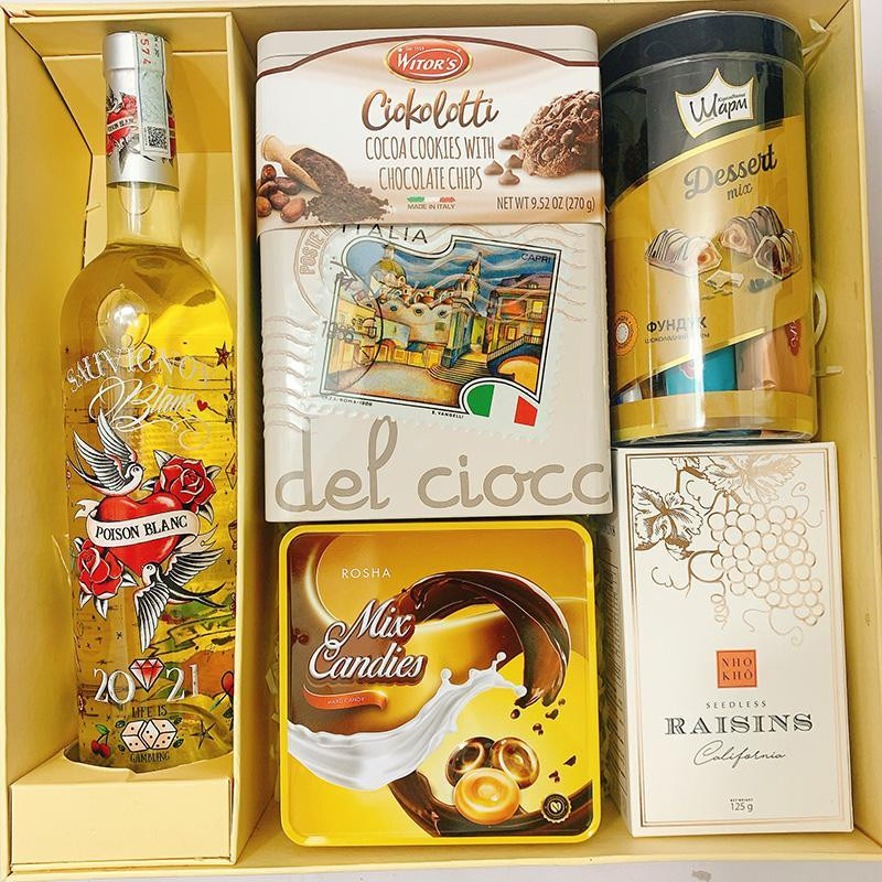 Hộp quà Tết tại quà Tết Đầu Tư Thanh