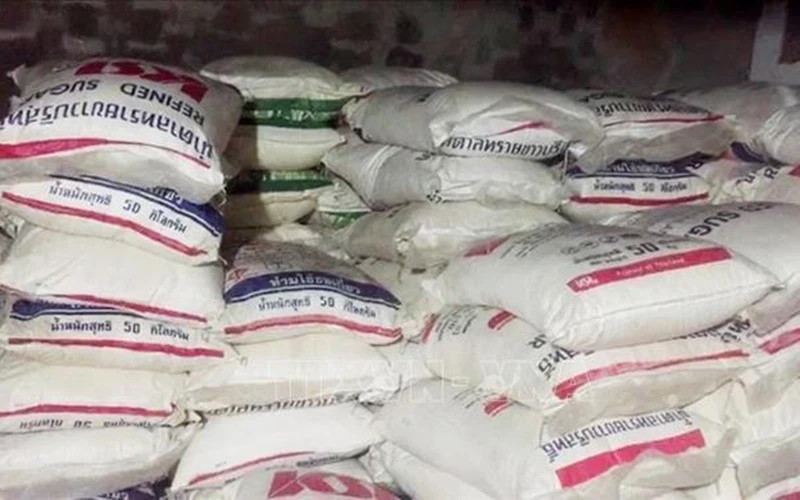 Đường mía Thái Lan có nguy cơ vận chuyển qua Lào vào Việt Nam Đường mía Thái Lan có nguy cơ vận chuyển qua Lào vào Việt Nam