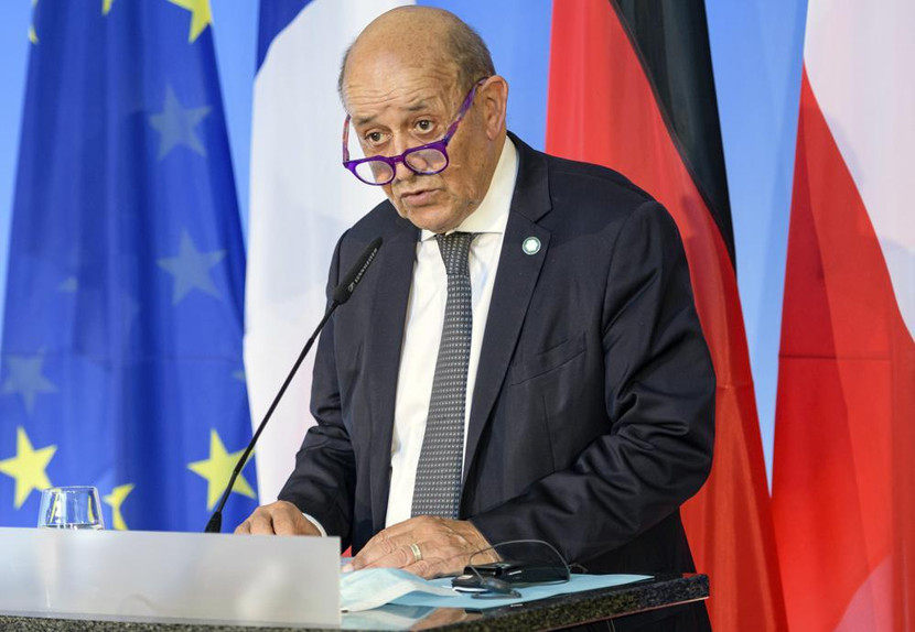 Ngoại trưởng Pháp Jean-Yves Le Drian